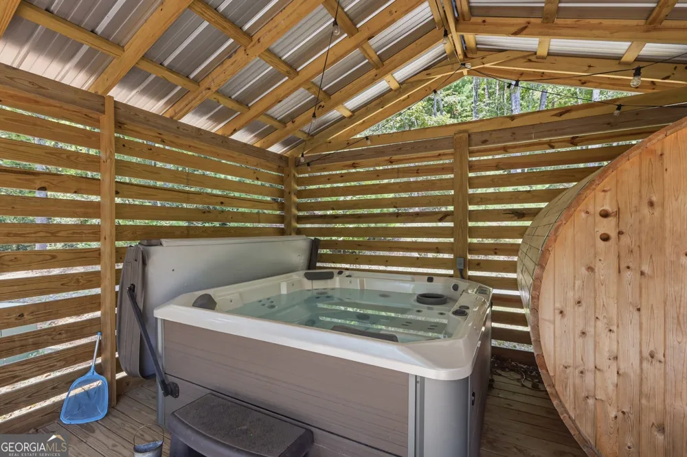 121 Waterfalls WAY Clarkesville, GA 30523