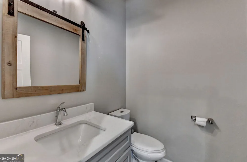 6245 Ben Parks RD Murrayville, GA 30564