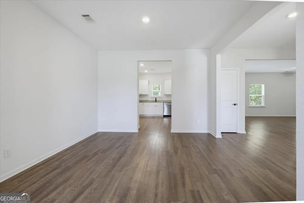 446 Samara CT Fairburn, GA 30213