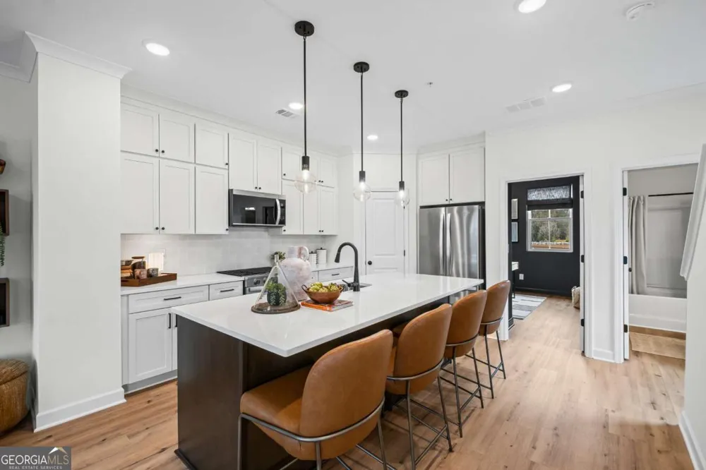 228 Village Overlook Canton, GA 30114