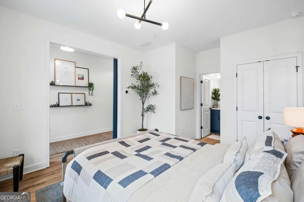 228 Village Overlook Canton, GA 30114