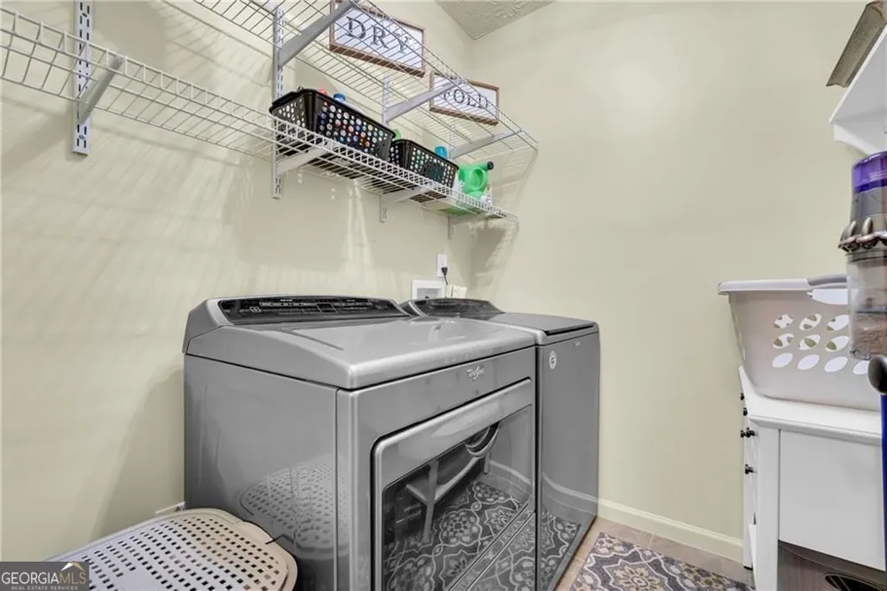 5724 Newberry Point DR Flowery Branch, GA 30542