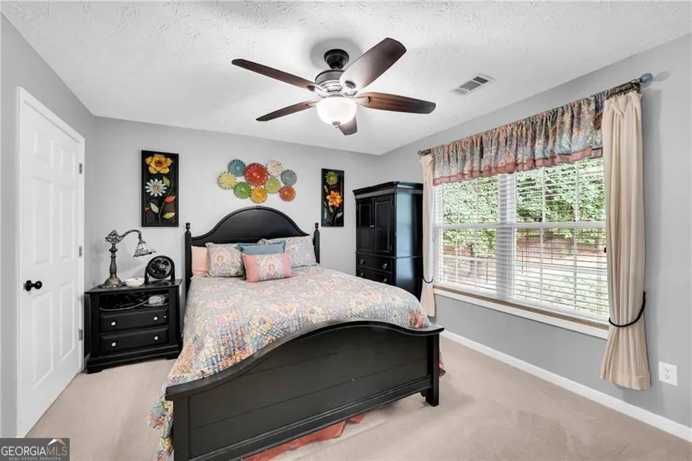 5724 Newberry Point DR Flowery Branch, GA 30542