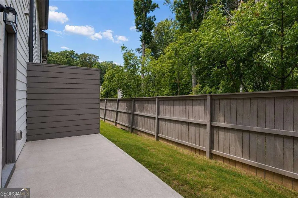 364 Crider CT Woodstock, GA 30188