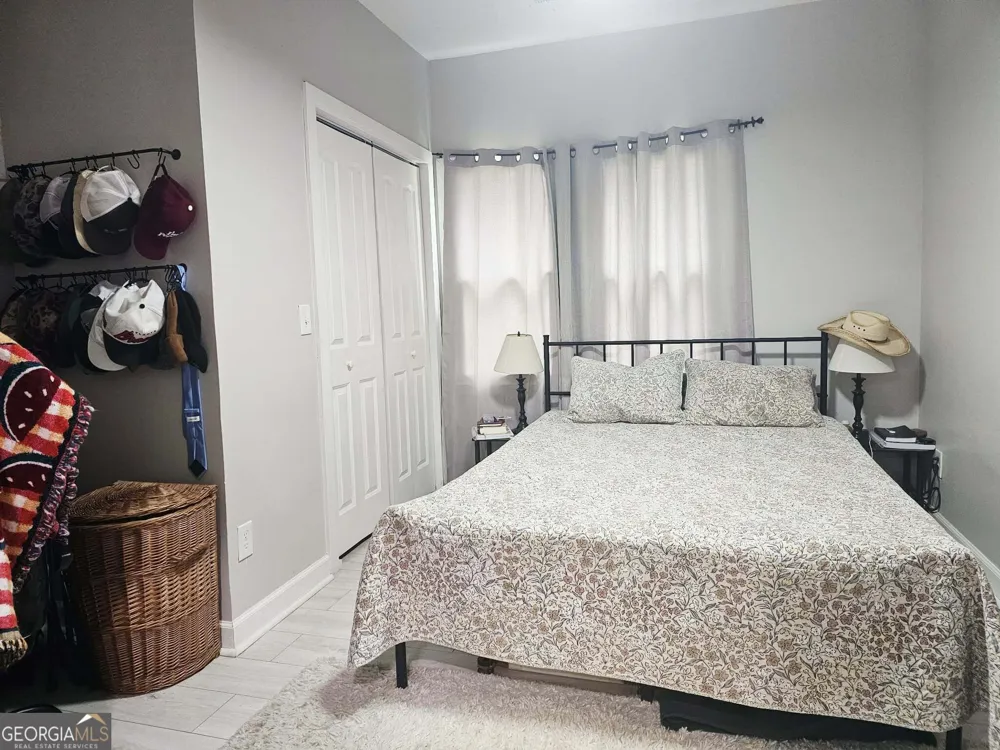 603 Avenue F West Point, GA 31833