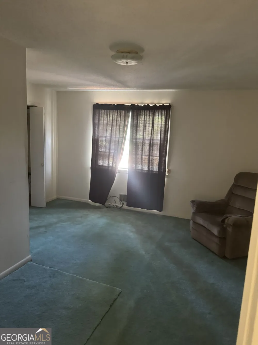 513 Community DR Waycross, GA 31501
