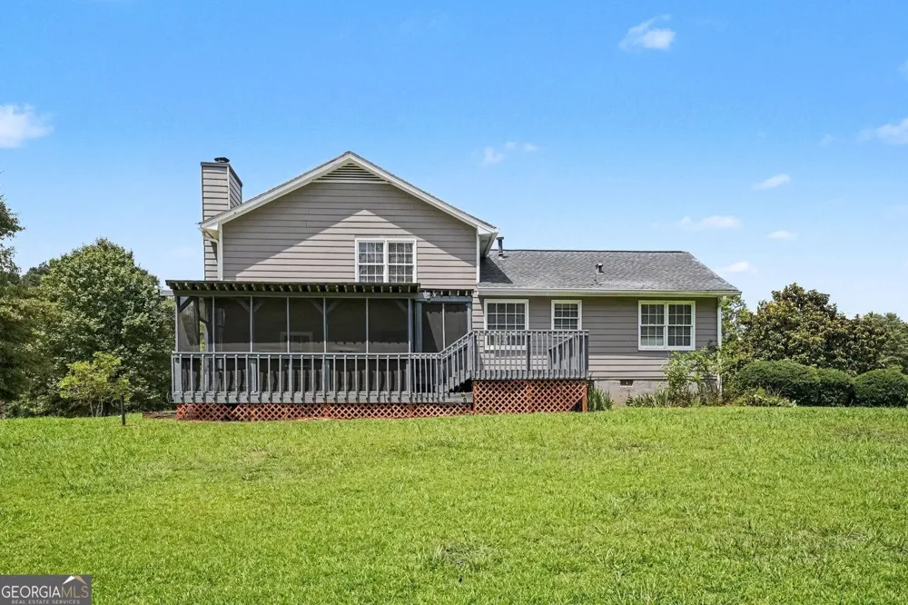 125 Beacon DR Fayetteville, GA 30215