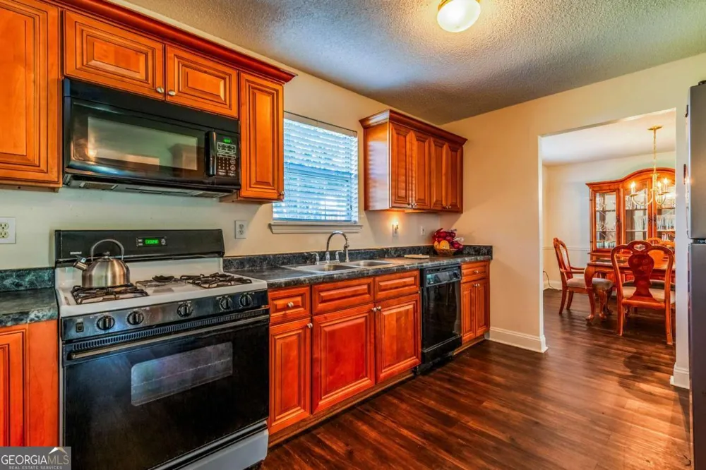 1731 Duren Fields WAY Lithonia, GA 30058