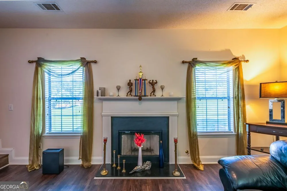 1731 Duren Fields WAY Lithonia, GA 30058