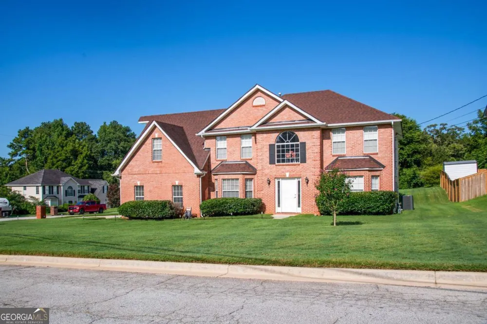 1731 Duren Fields WAY Lithonia, GA 30058