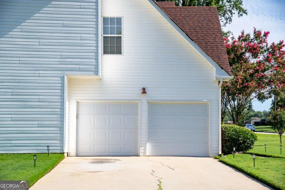 1731 Duren Fields WAY Lithonia, GA 30058
