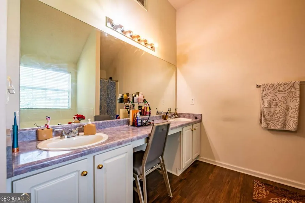1731 Duren Fields WAY Lithonia, GA 30058