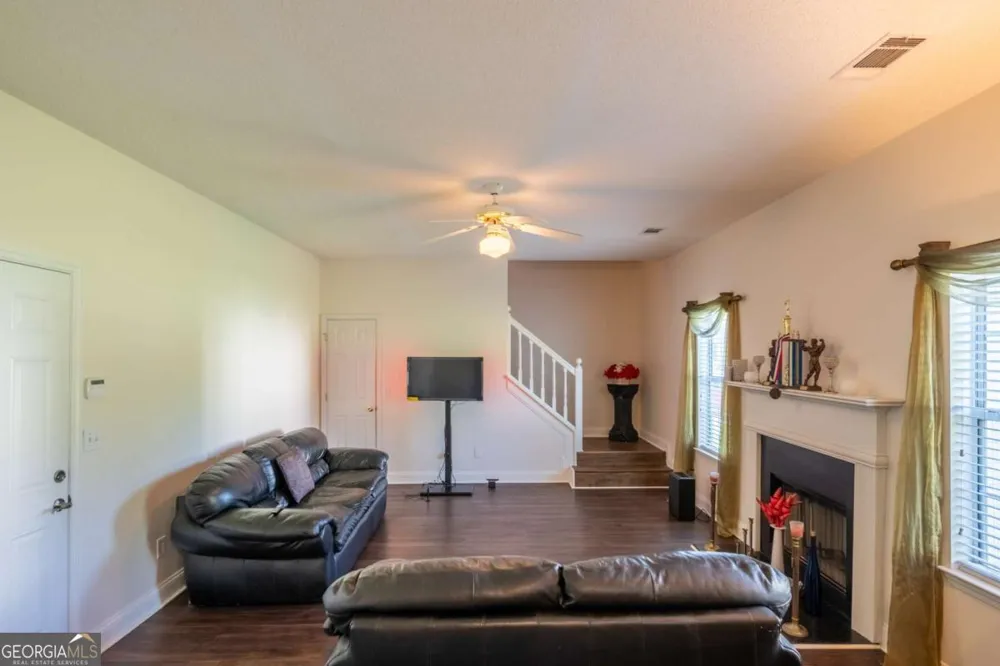 1731 Duren Fields WAY Lithonia, GA 30058
