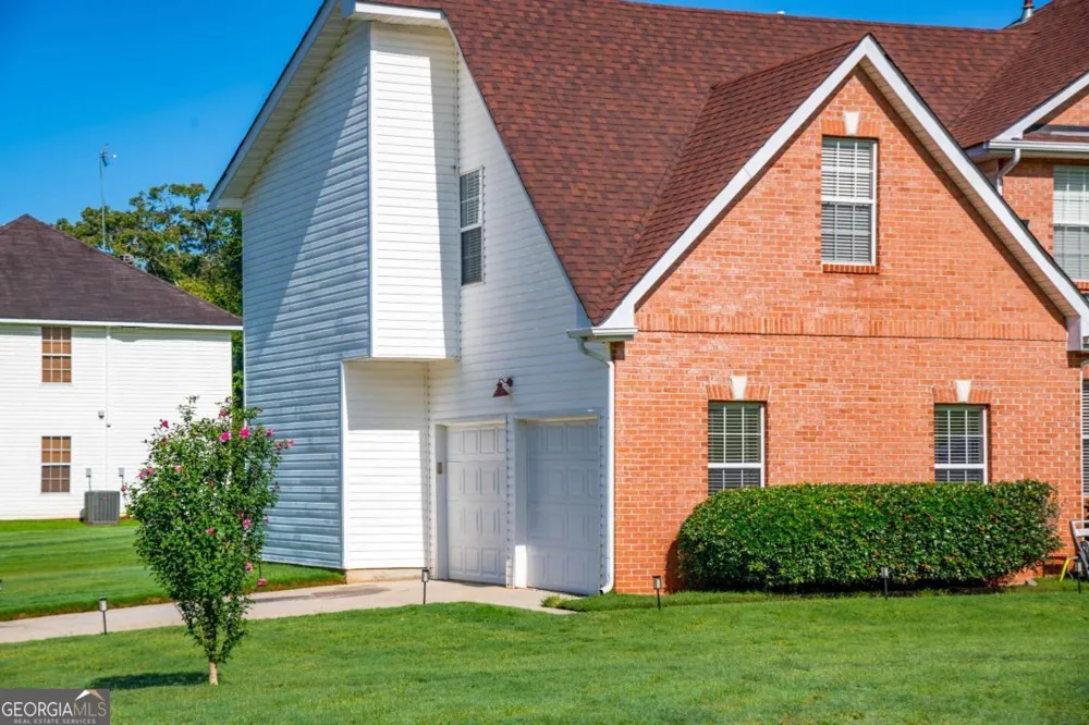 1731 Duren Fields WAY Lithonia, GA 30058