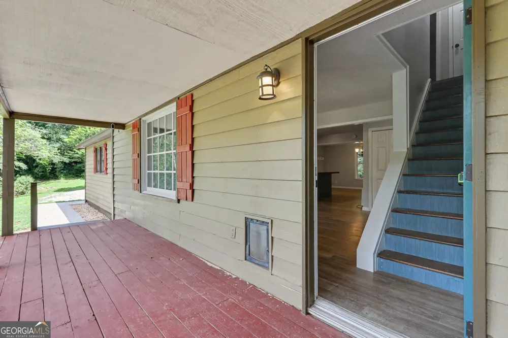 1172 Yorkhouse RD Rabun Gap, GA 30568