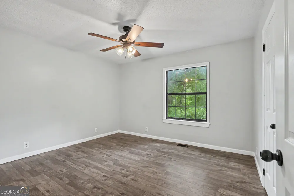 1172 Yorkhouse RD Rabun Gap, GA 30568