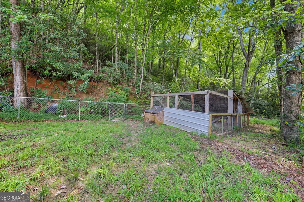 1172 Yorkhouse RD Rabun Gap, GA 30568