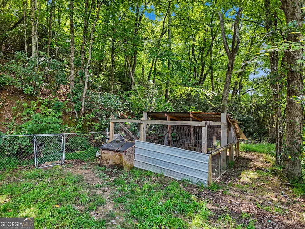 1172 Yorkhouse RD Rabun Gap, GA 30568