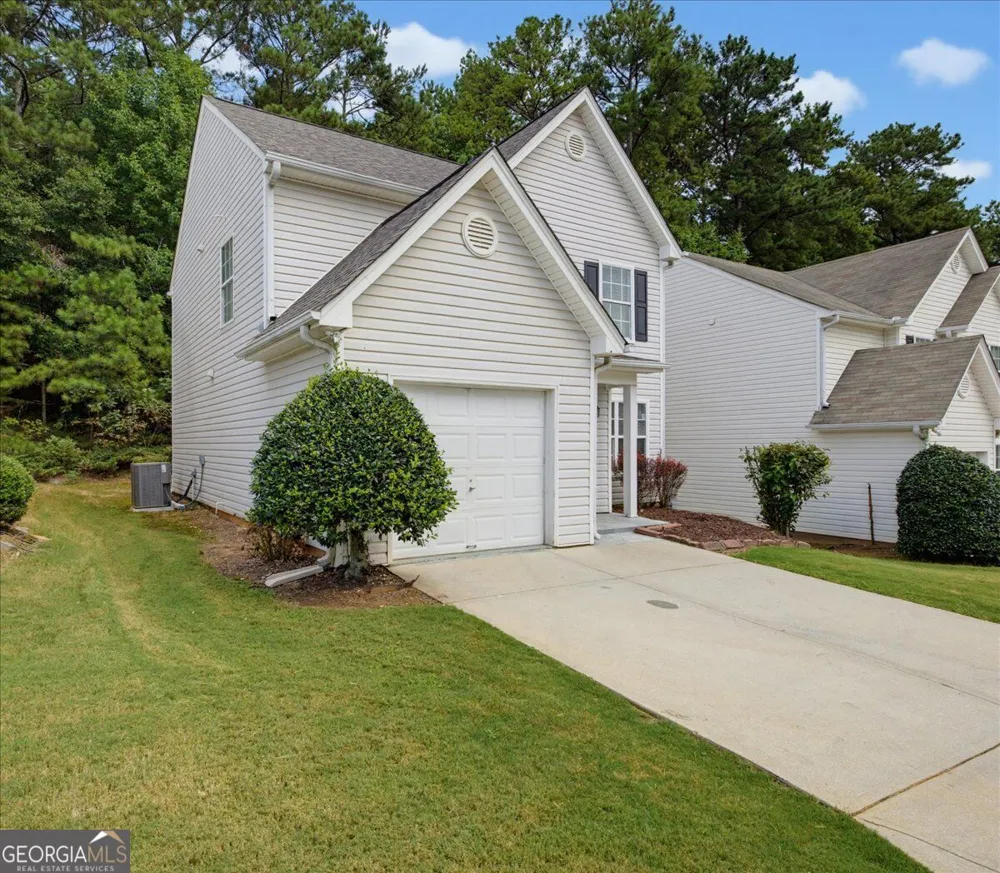 137 Spring Walk WAY Lawrenceville, GA 30046