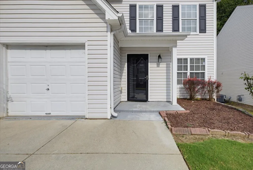 137 Spring Walk WAY Lawrenceville, GA 30046
