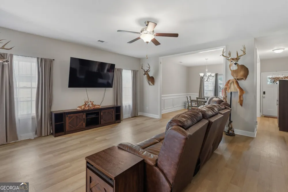 342 Tallulah BND Ellabell, GA 31308
