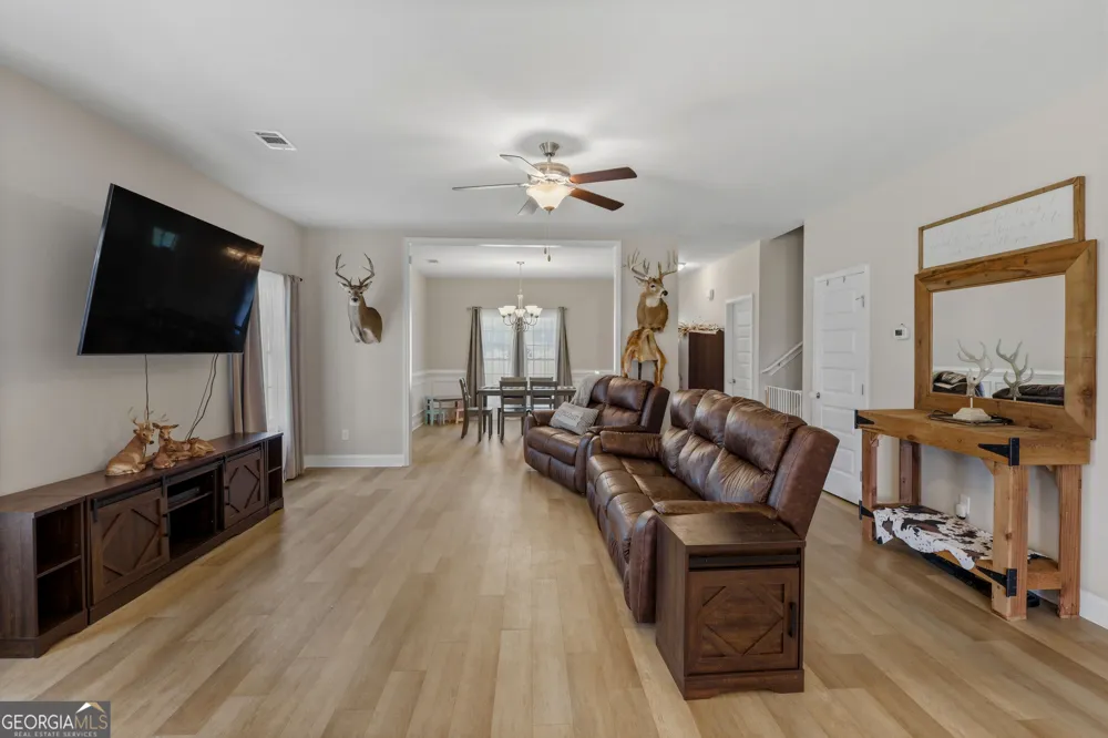 342 Tallulah BND Ellabell, GA 31308
