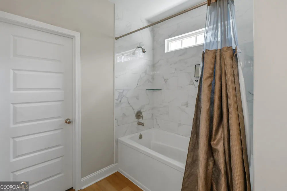 342 Tallulah BND Ellabell, GA 31308