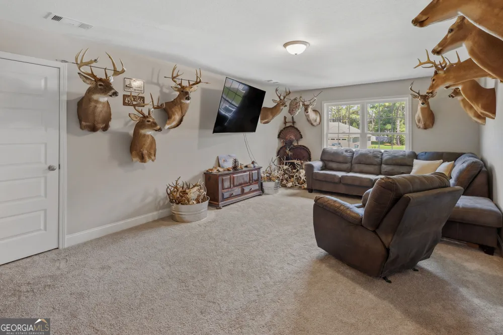 342 Tallulah BND Ellabell, GA 31308