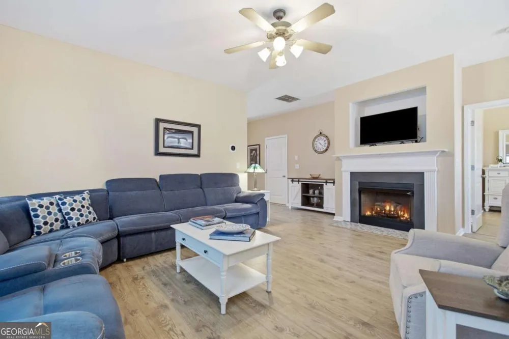 32 Samuel WAY NW Cartersville, GA 30121