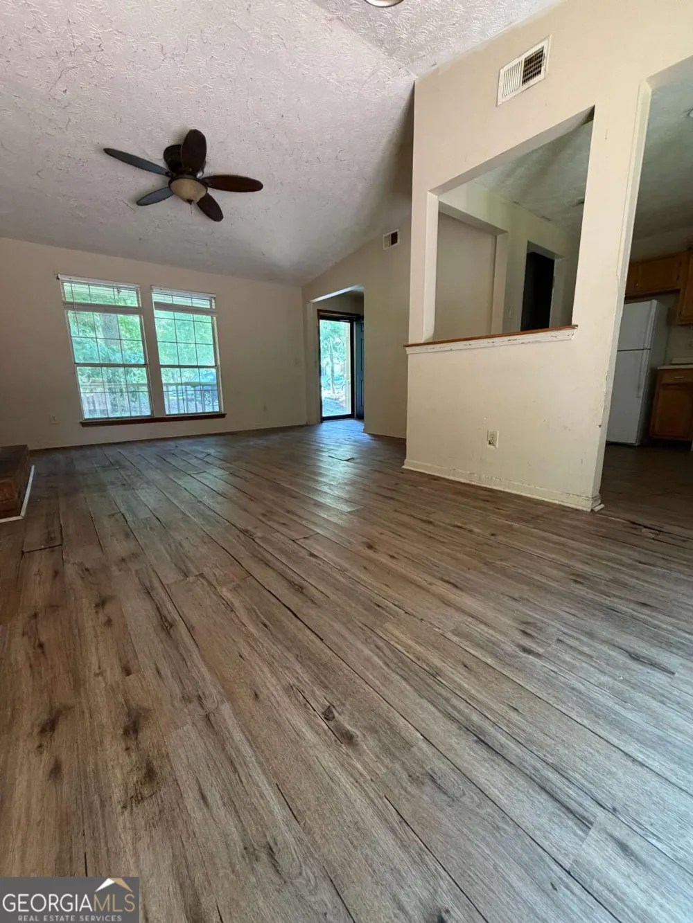6495 Emerald Pointe CIR College Park, GA 30349