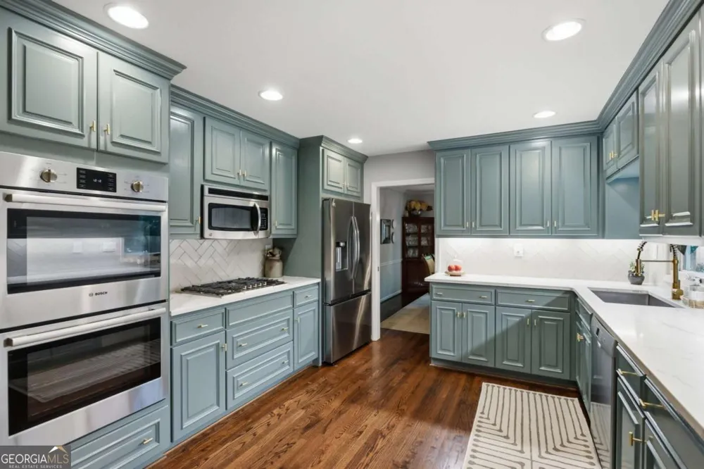 713 N Saint Marys LN NW Marietta, GA 30064