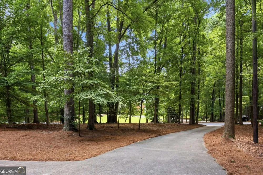 713 N Saint Marys LN NW Marietta, GA 30064