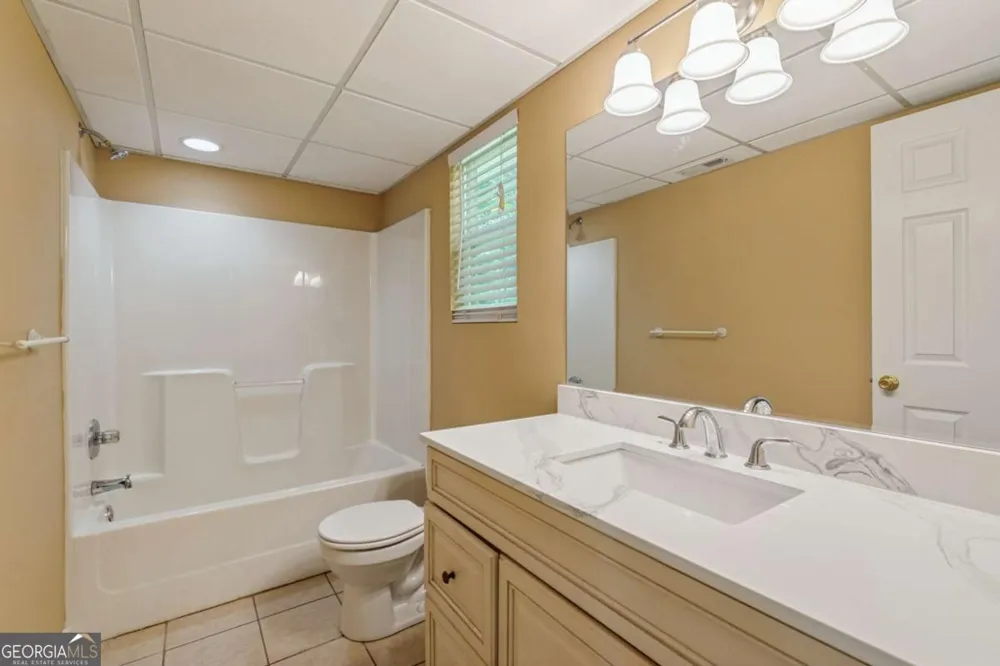 4718 Middleboro LN Gainesville, GA 30506
