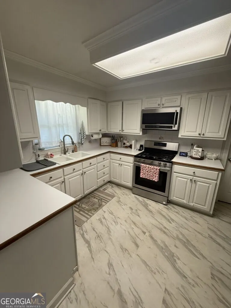 81 Crowell RD SE Conyers, GA 30094