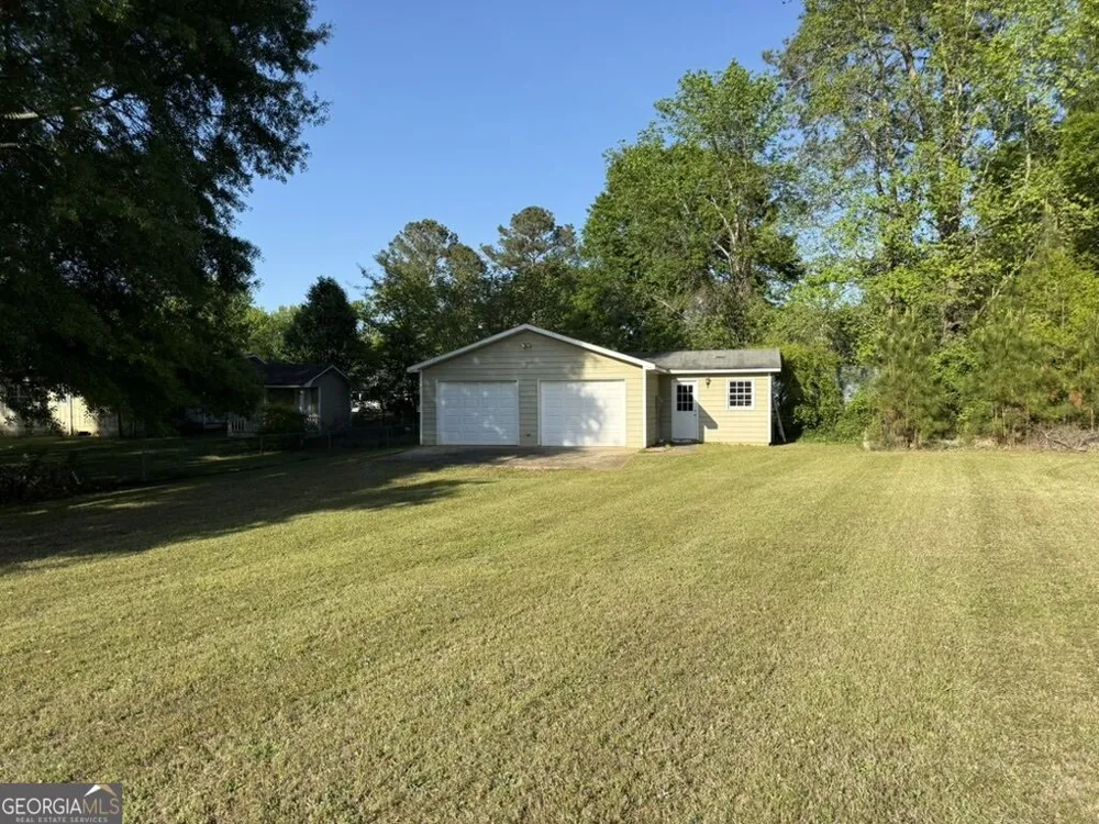 81 Crowell RD SE Conyers, GA 30094