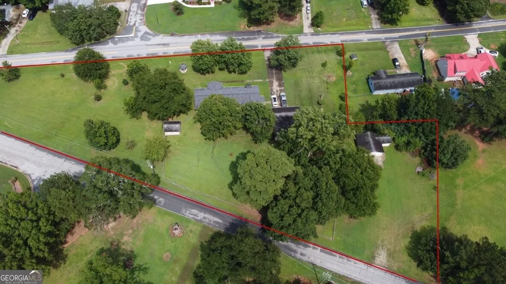81 Crowell RD SE Conyers, GA 30094