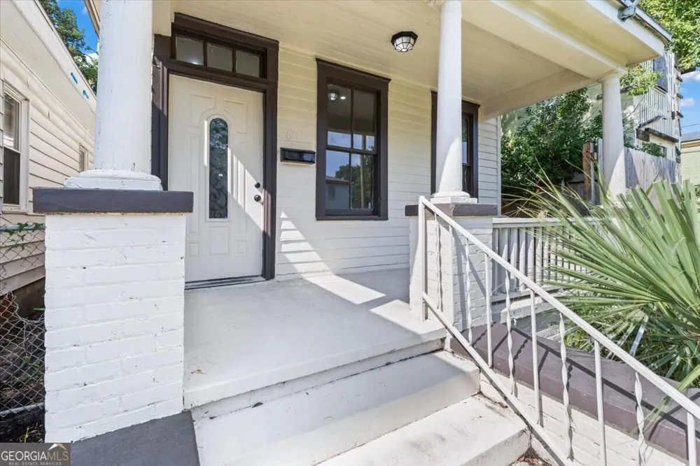 604 W 40Th ST Savannah, GA 31415