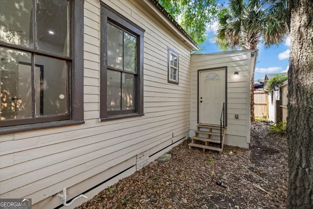 604 W 40Th ST Savannah, GA 31415