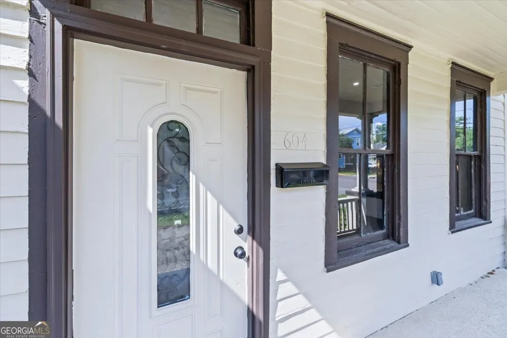 604 W 40Th ST Savannah, GA 31415