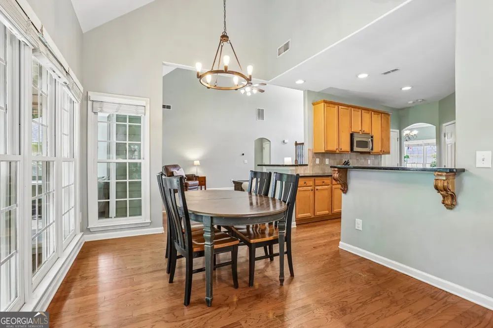 77 Greenview DR Newnan, GA 30265