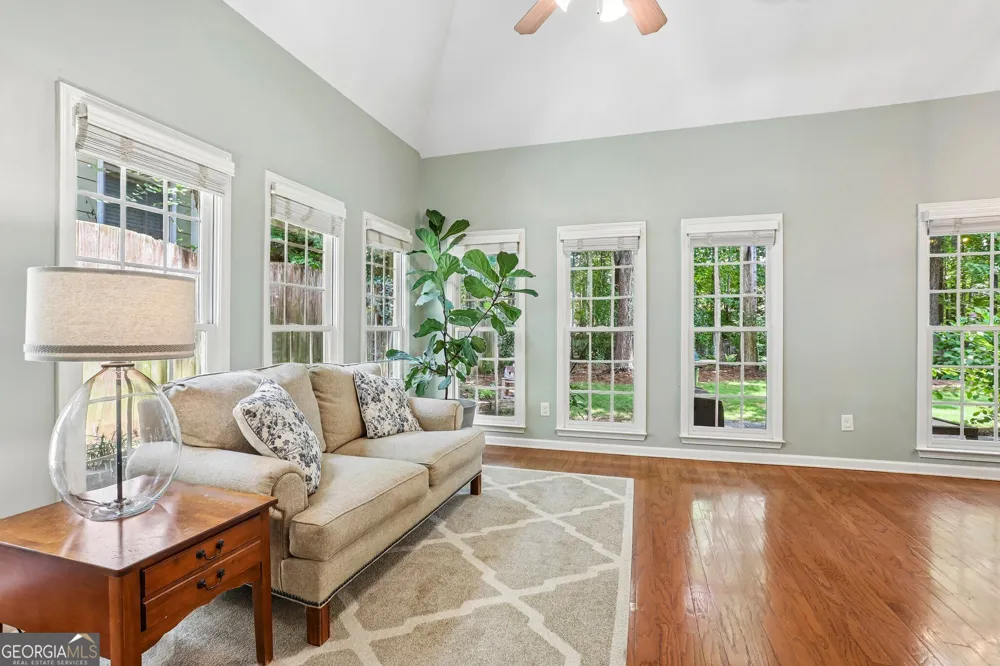 77 Greenview DR Newnan, GA 30265