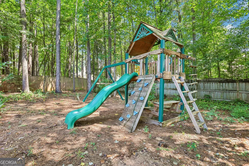 77 Greenview DR Newnan, GA 30265