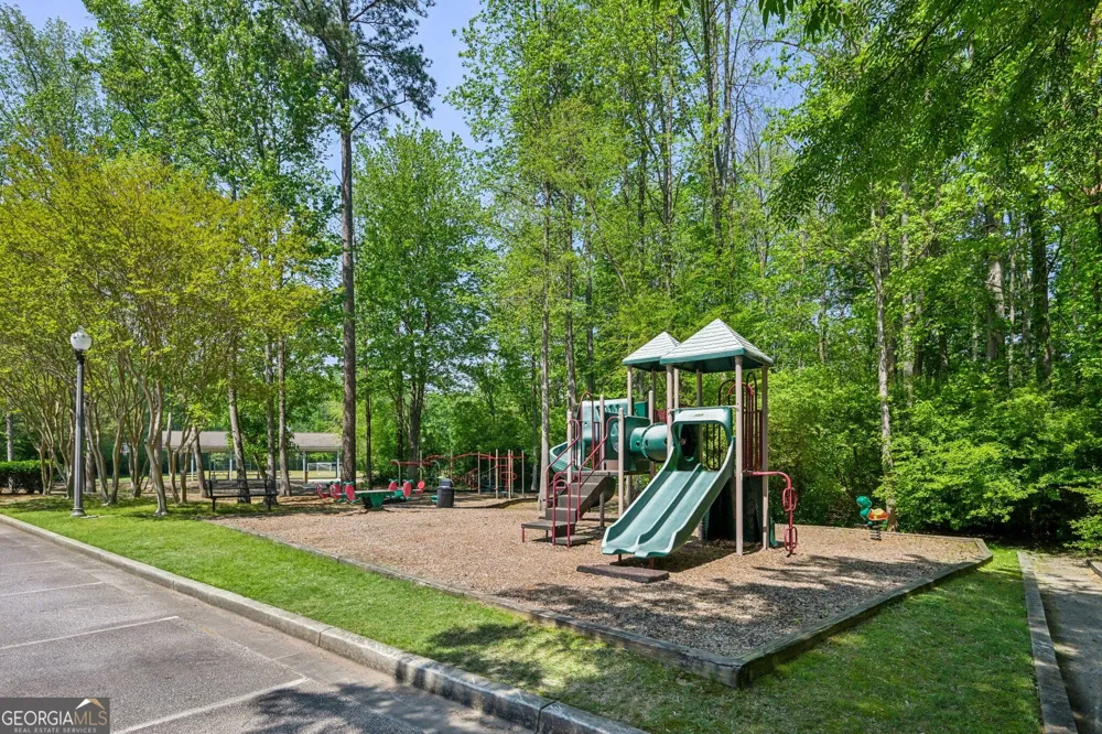 77 Greenview DR Newnan, GA 30265