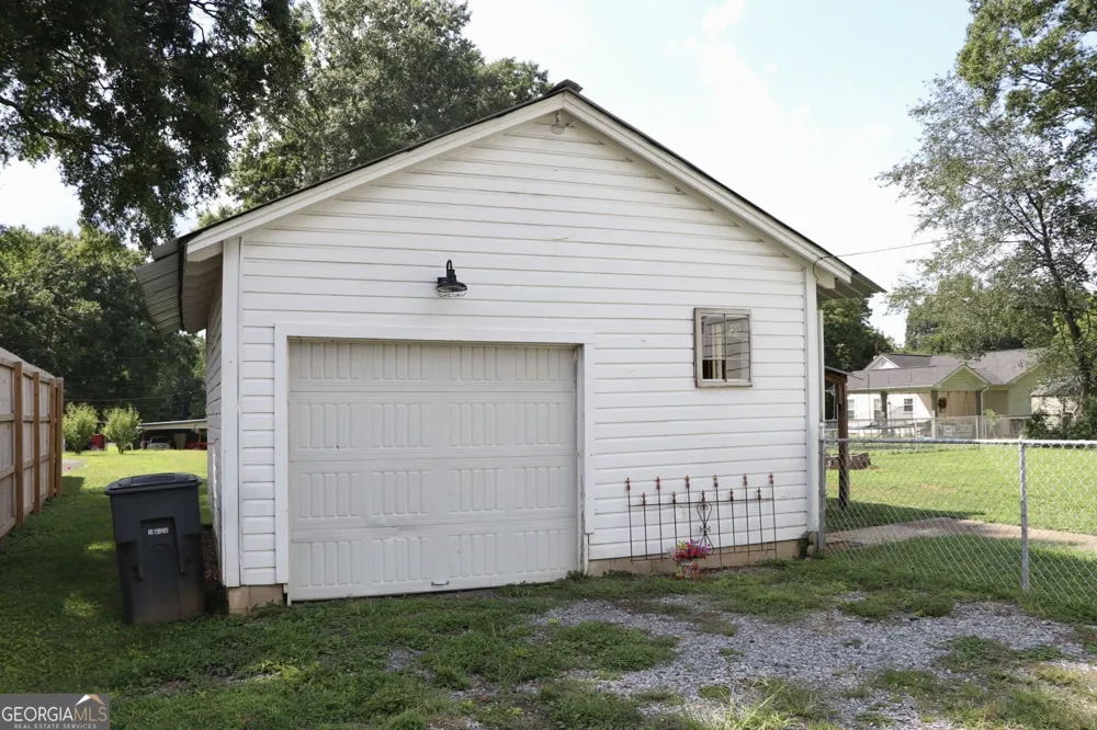 95 Cherry ST Trion, GA 30753