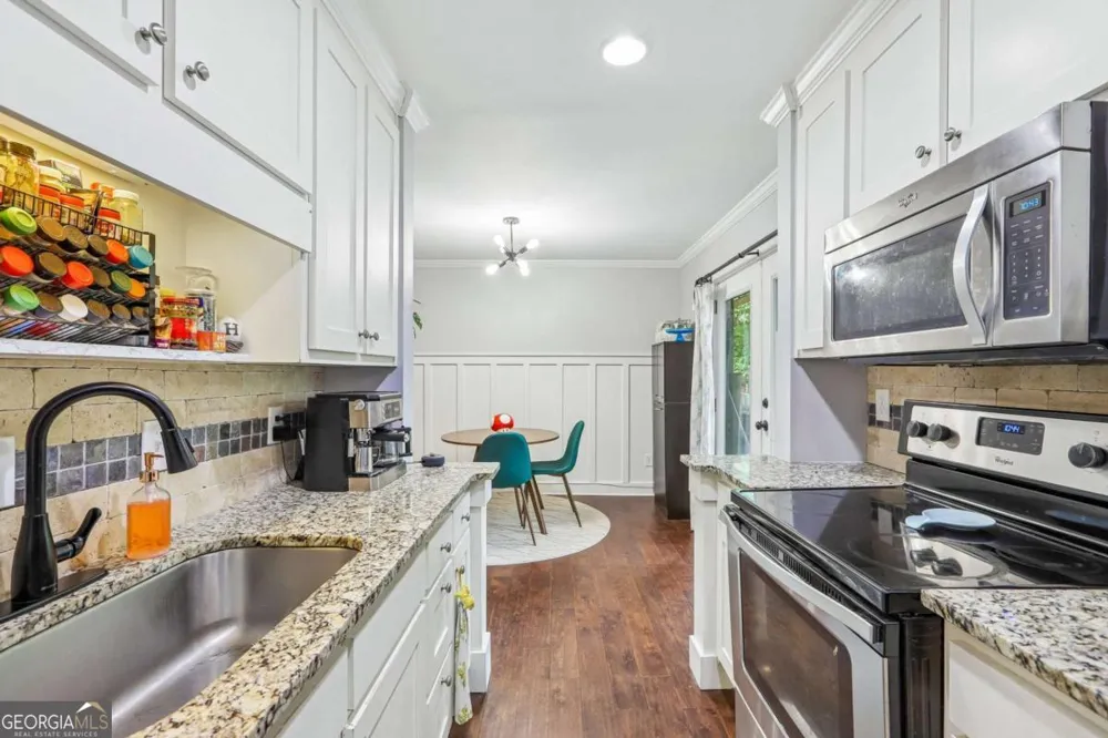 168 Barone PL NW Atlanta, GA 30327
