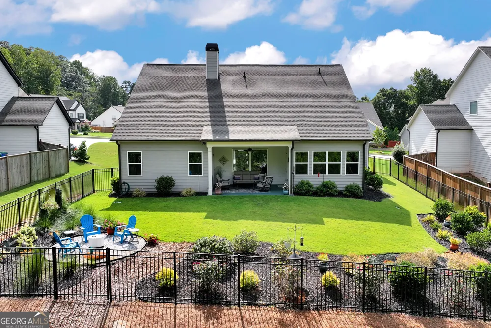 279 Parkers PL Hoschton, GA 30548