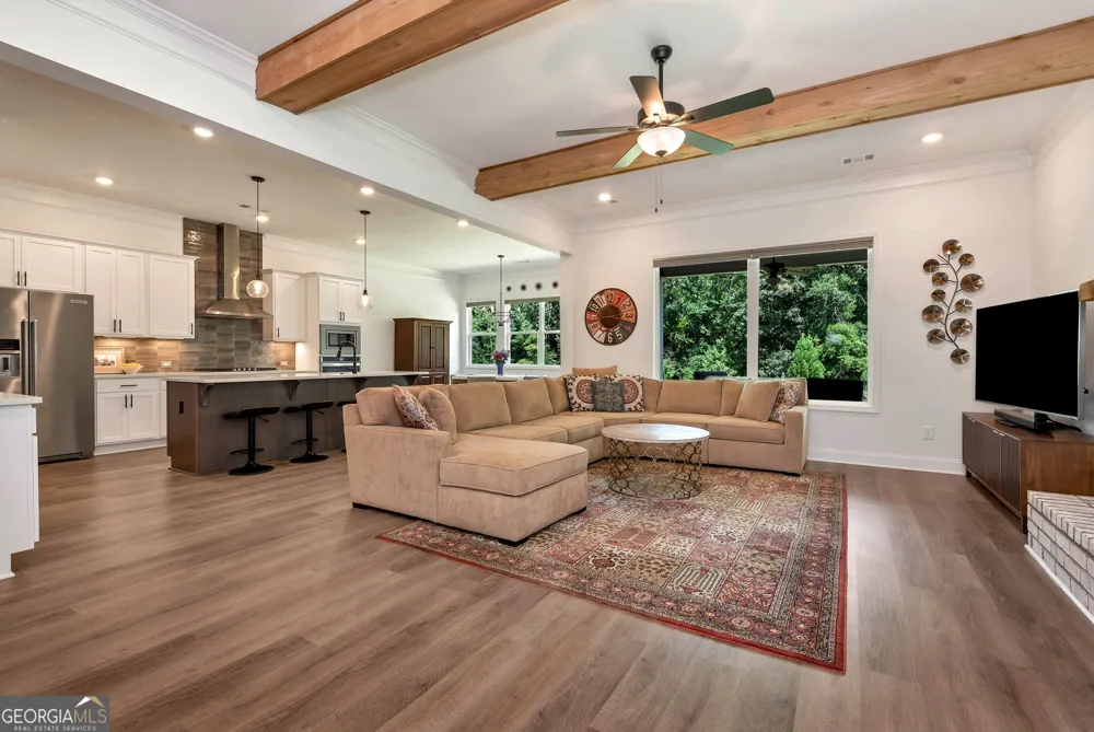 279 Parkers PL Hoschton, GA 30548