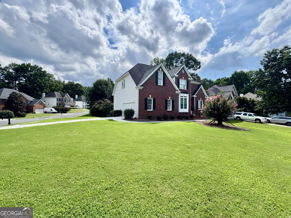 1770 Highland Oaks WAY Lawrenceville, GA 30043
