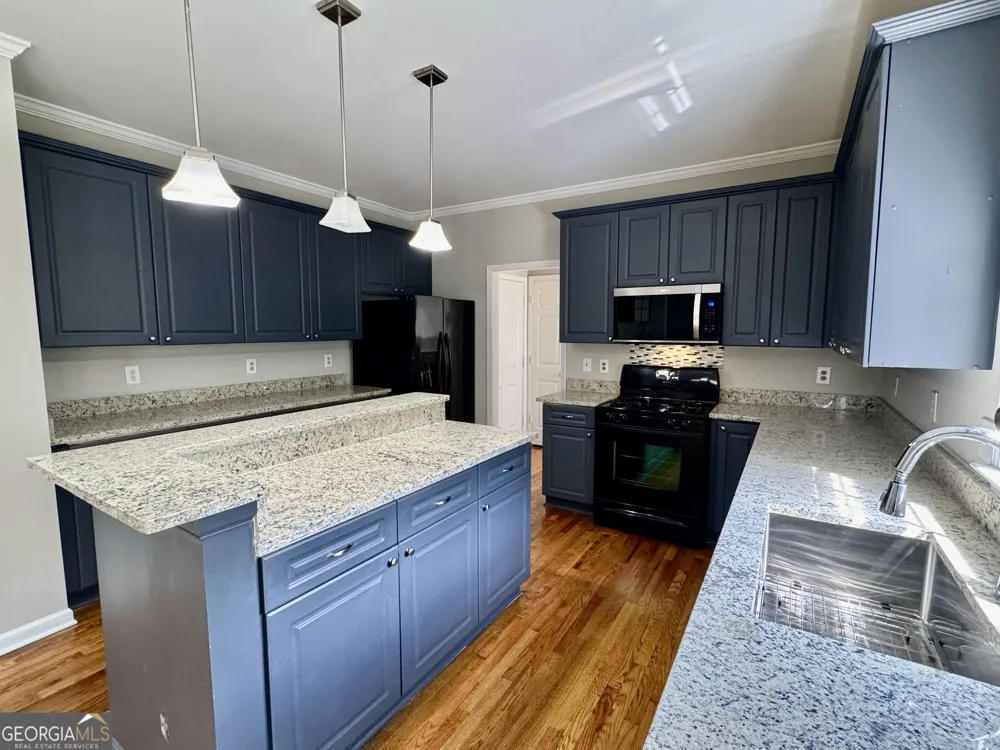 1770 Highland Oaks WAY Lawrenceville, GA 30043