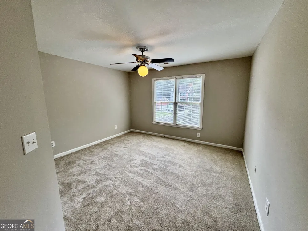 1770 Highland Oaks WAY Lawrenceville, GA 30043